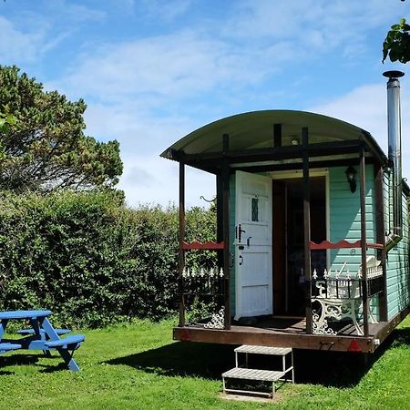 Cosy Shepherds Hut Nr Kynance Cove Villa Lizard Exterior photo