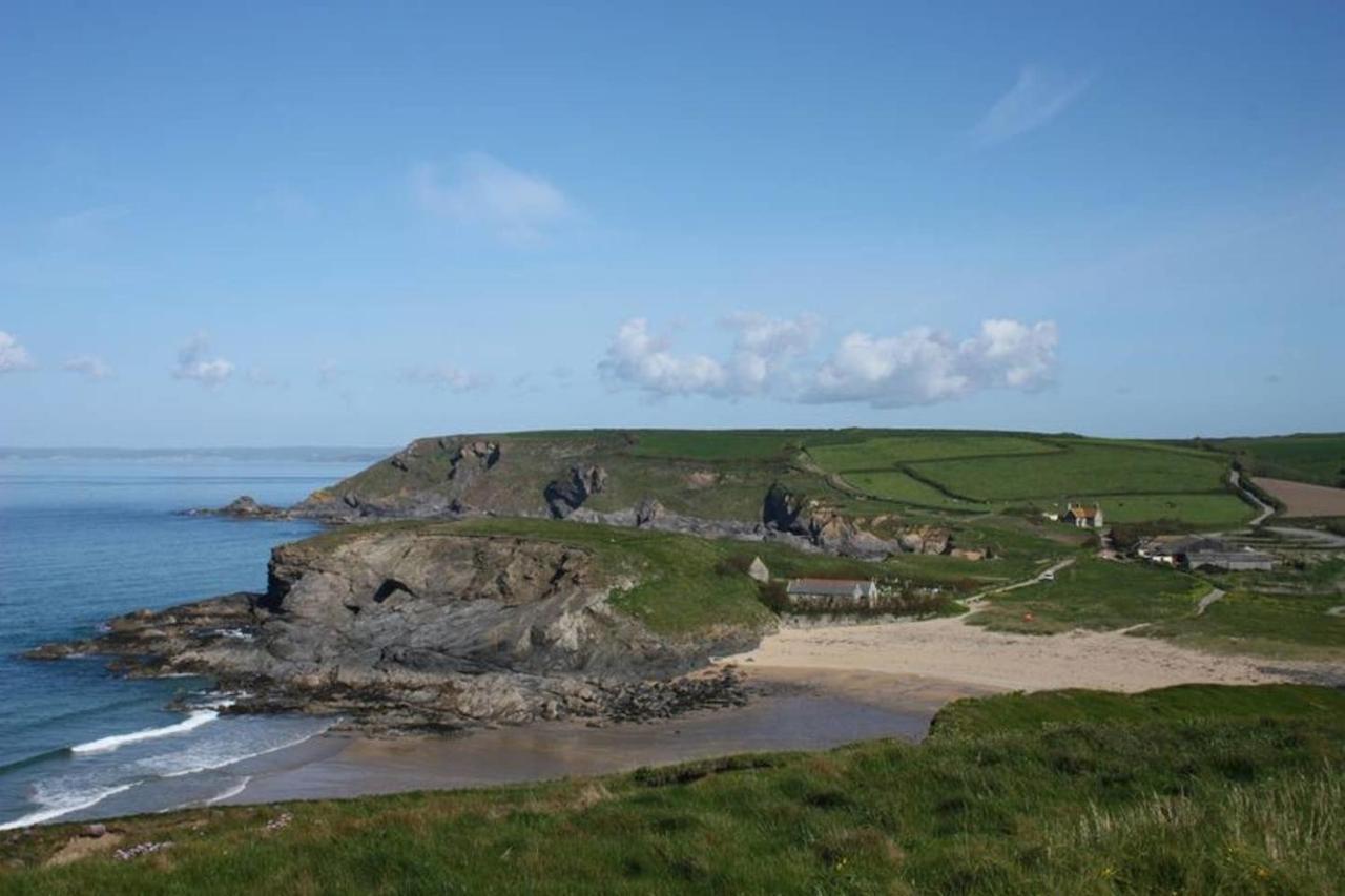 Cosy Shepherds Hut Nr Kynance Cove Villa Lizard Exterior photo